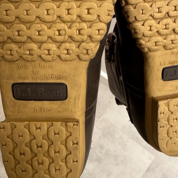 LL Bean lace up Boots Women's size 6M, dark brown leather - Picture 9 of 10